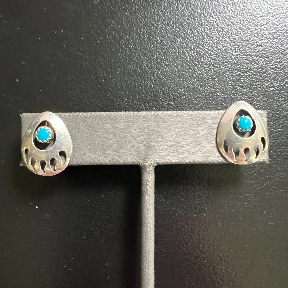 Sterling Silver Turquoise Bear Paw Earrings Pierced Native American Unsigned‎